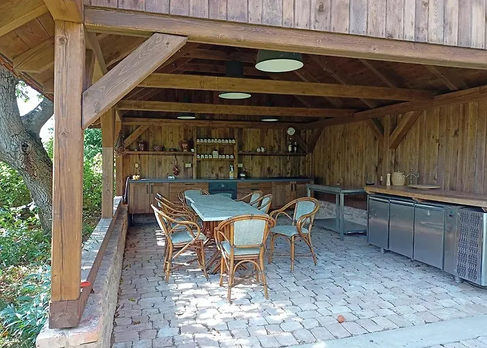 Bohemica 3 Apartment *